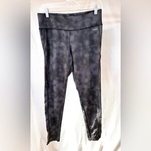 Jockey women’s Black and Gray Patterned Joggers